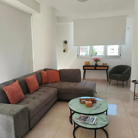 Marina Centre Apartamento *